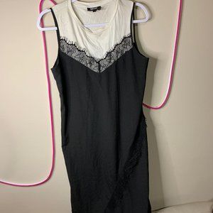 DKNY LINGERIE STYLE DRESS CASUAL LACE WHITE AND BLACK SIZE SMALL